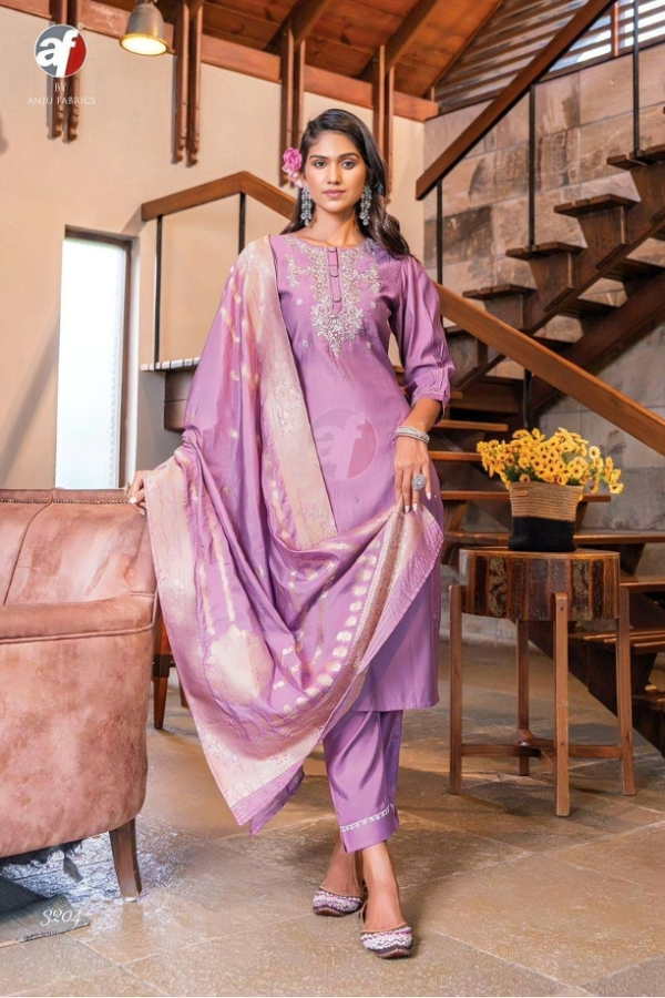 Kurti Pant Set with Embroidery Hand Work and Heavy Dupatta Purple