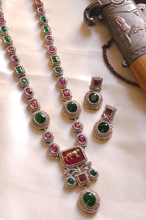 SABYASACHI INSPIRED RUBY PINK AND GREEN LONG NECKLACE SET WITH EARRINGS