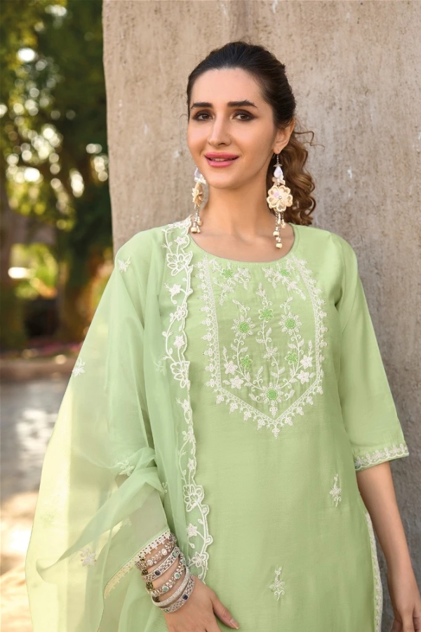 Green Silk Kurti with Viscose Pants & Embroidered Organza Dupatta