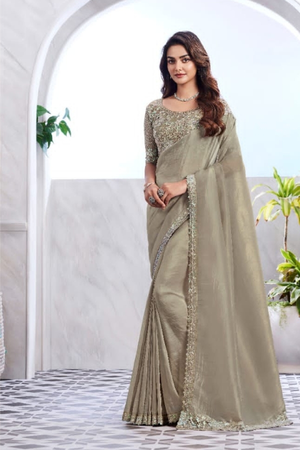 Unveiling the Sim-Sim Silk Saree With Ready to Wear Blouse